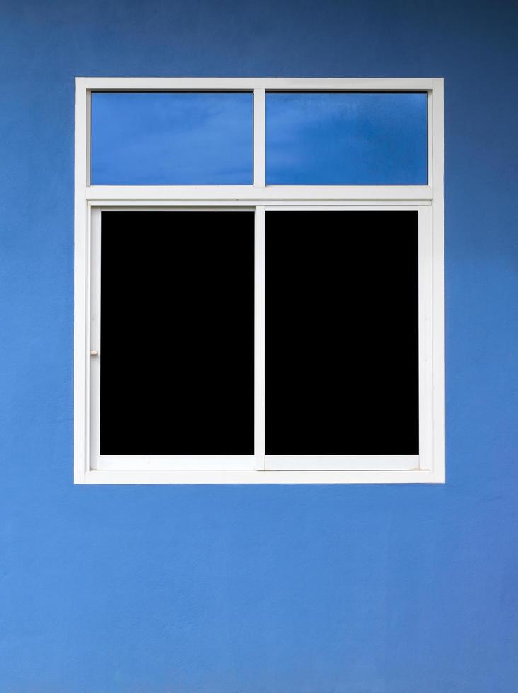 Aluminum windows with colorful walls photo
