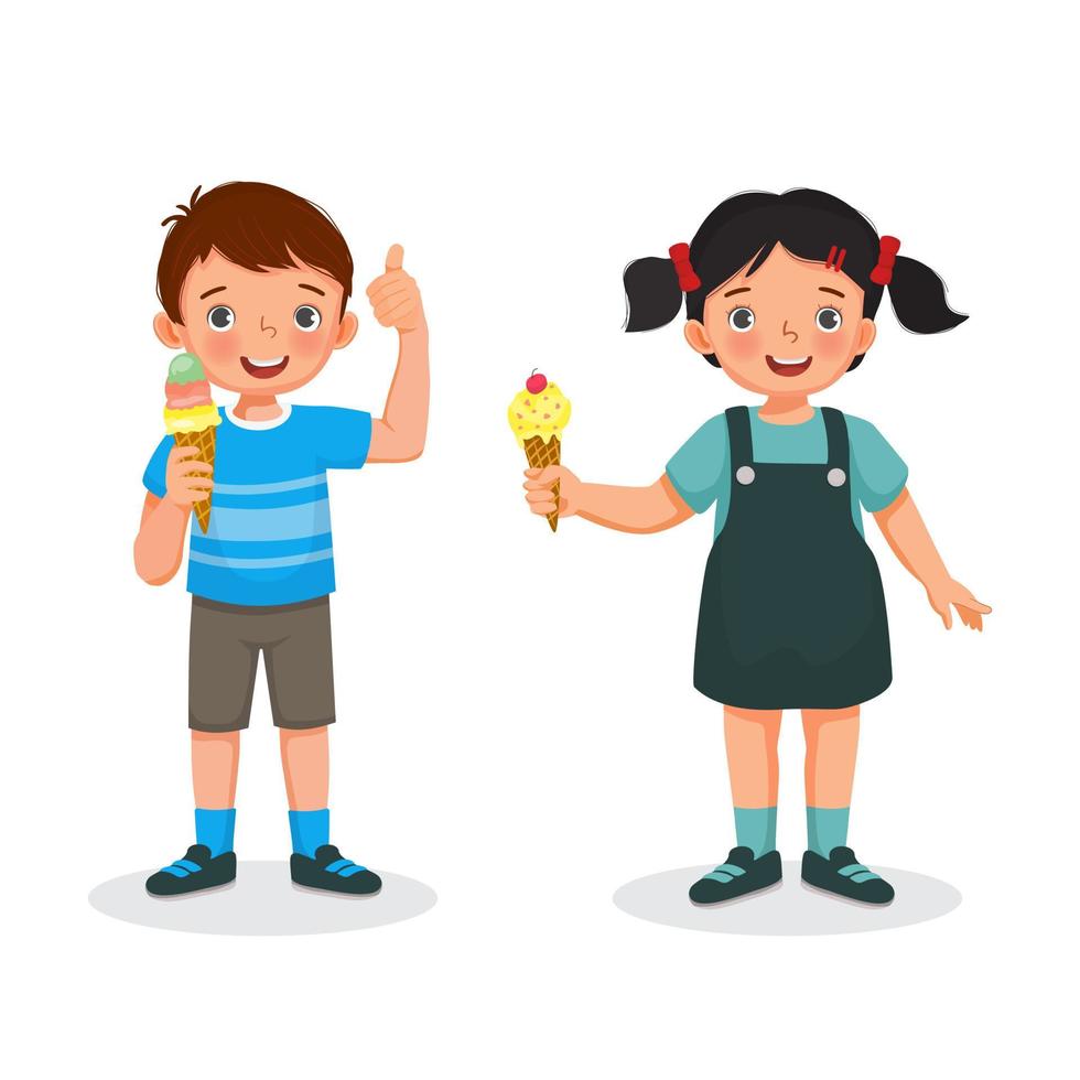 lindo niño y niña sosteniendo y comiendo helado mostrando el pulgar hacia arriba y sonriendo expresión facial vector
