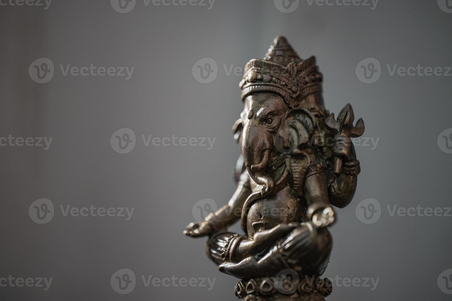 Ganesha es el dios del éxito. que los hindúes en la India y los budistas de todo el mundo respetan y adoran. foto