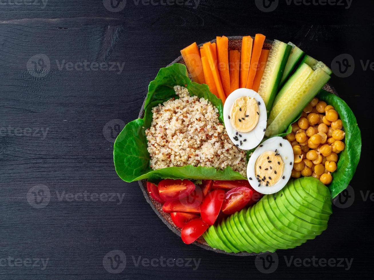 tazón de buda vegetariano, una mezcla de vegetales. foto