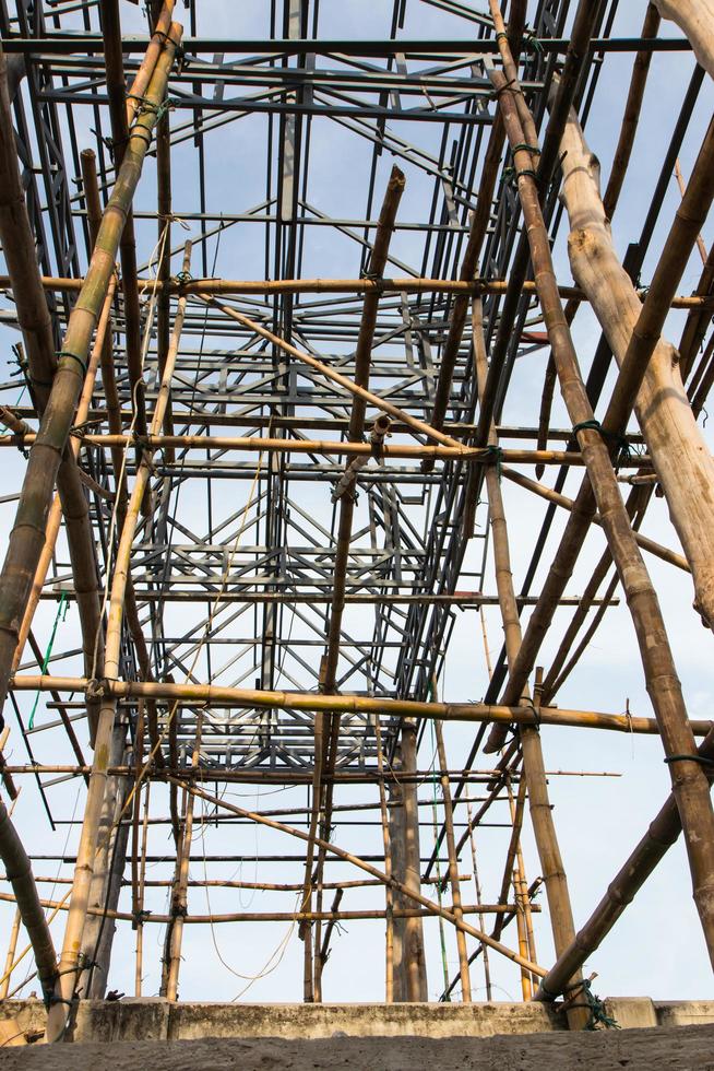 Low angle structures within the scaffold. photo