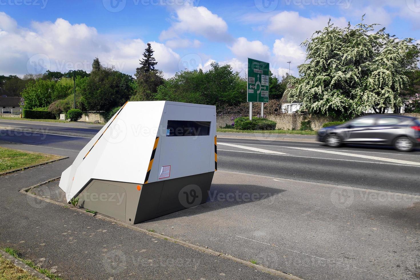 French mobile speed camera photo