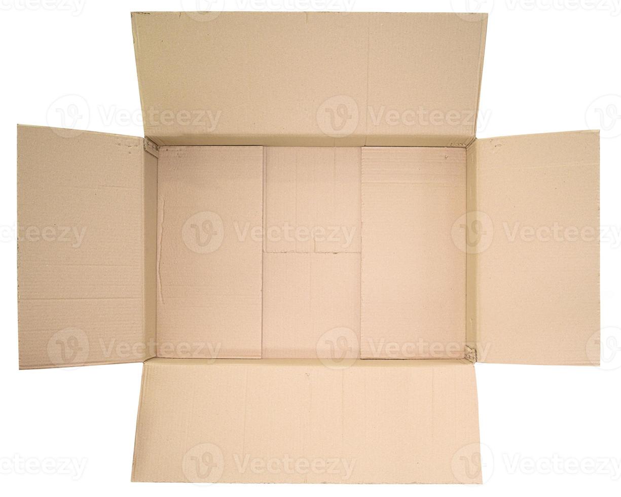 vista de cerca en la tapa abierta de la caja grande marrón vacía aislada en  fondo blanco 7565481 Foto de stock en Vecteezy