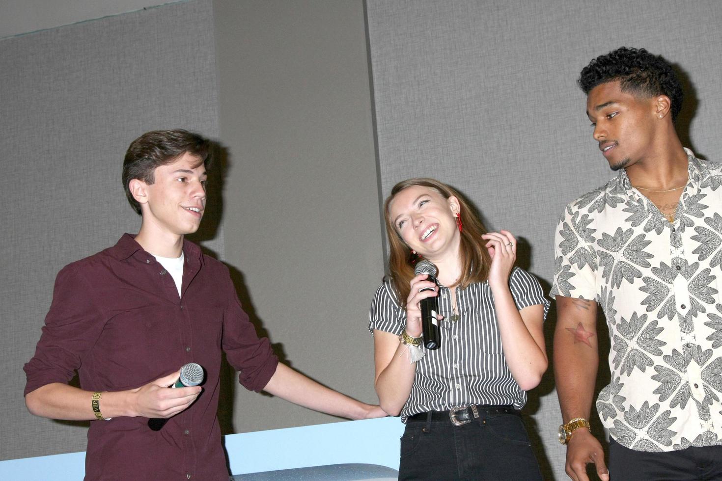 LOS ANGELES, AUG 20 - Anthony Turpel, Courtney Grosbeck at the Bold and the Beautiful Fan Event 2017 at the Marriott Burbank Convention Center on August 20, 2017 in Burbank, CA photo