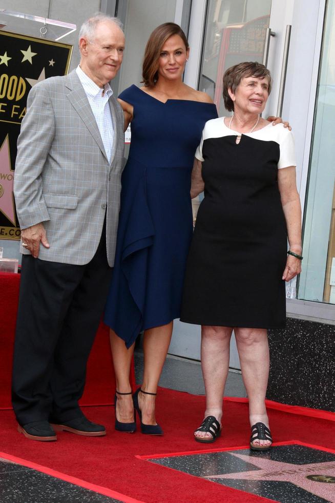 LOS ANGELES, AUG 20 - Bill, Jennifer, and Patricia Garner at the Jennifer Garner Star Ceremony on the Hollywood Walk of Fame on August 20, 2018 in Los Angeles, CA photo