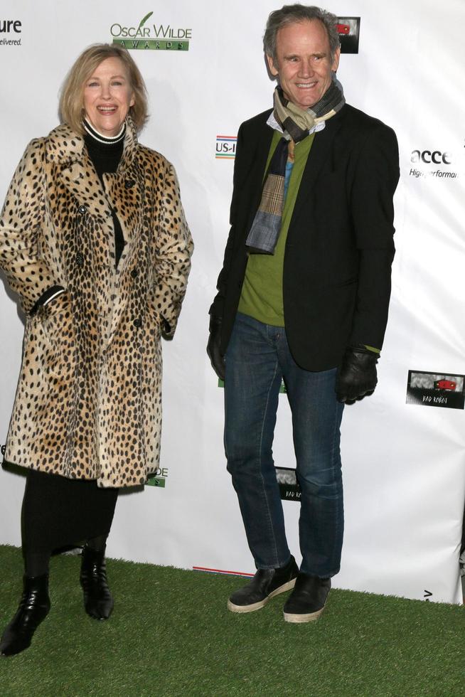 LOS ANGELES, FEB 23 - Cathaerine OHara, Bo Welch at the 12th Annual Oscar Wilde Awards at Bad Robot Studios on February 23, 2017 in Santa Monica, CA photo