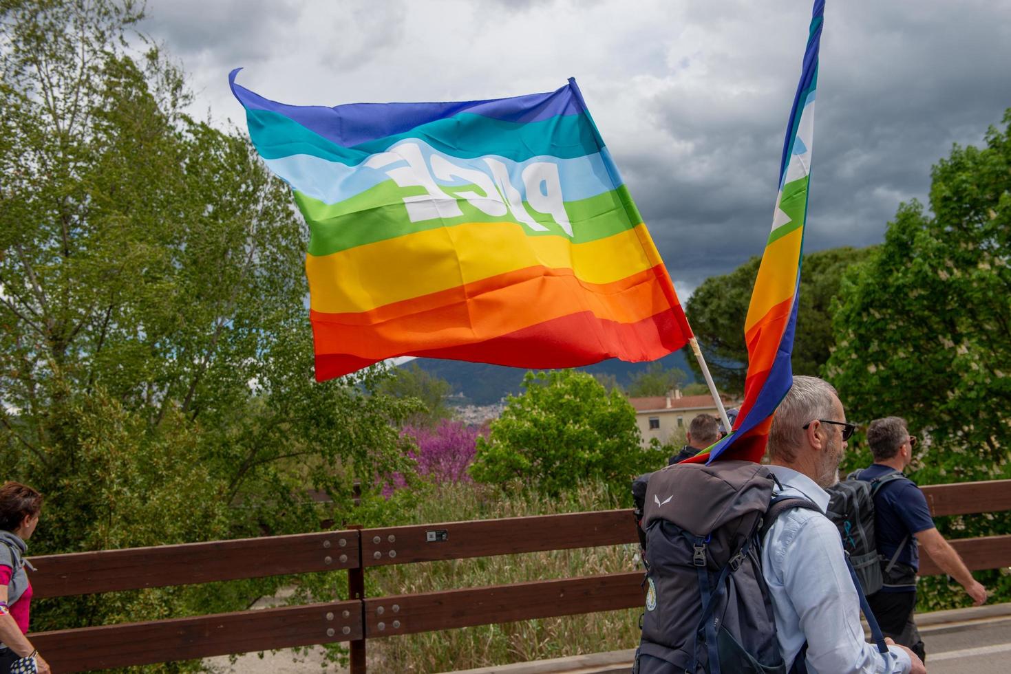 asís, italia, 2022-marcha por la paz contra toda guerra foto