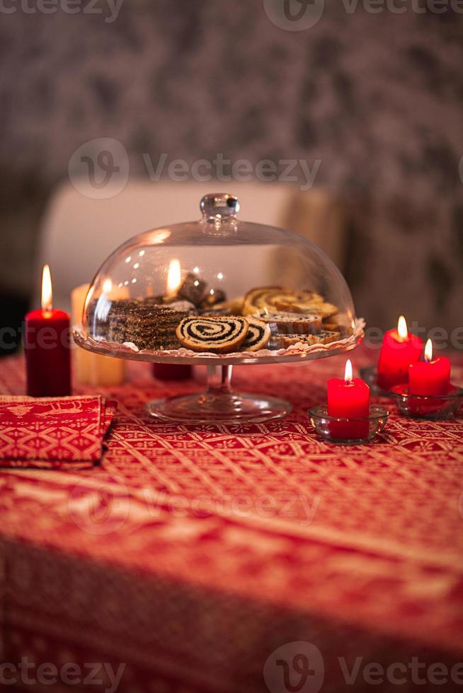 Christmas candles and cakes 7590404 Stock Photo at Vecteezy