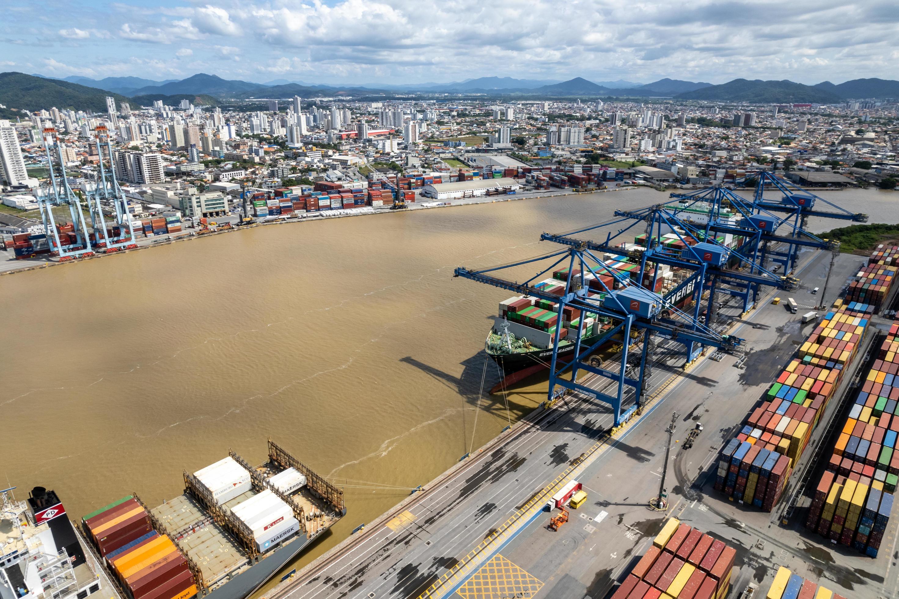 Https://Www.Passagenspromo.Com.Br/Blog/Aeroporto De Navegantes/ - 9tb3pxs