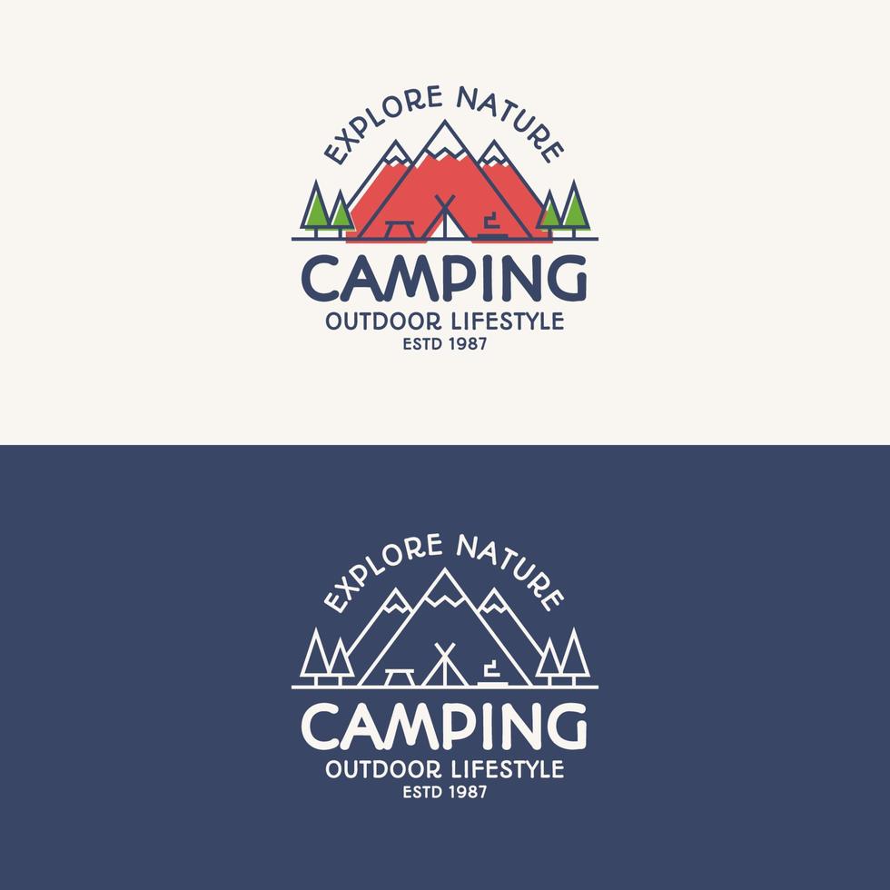 conjunto de logotipos de camping que consta de montañas, carpa, fuego y árboles para la placa de viaje, símbolo turístico vector