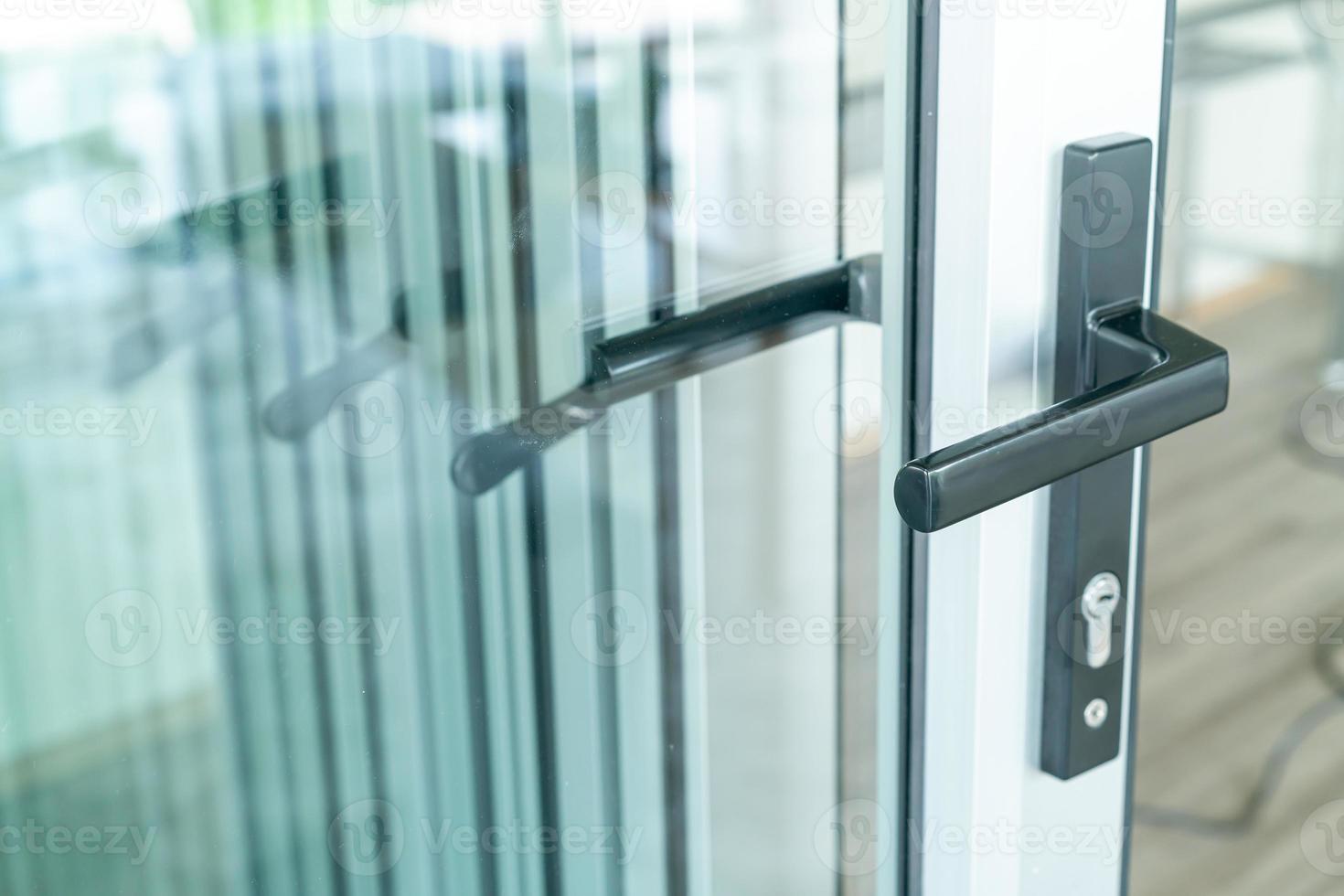 hand holder or opener on door photo