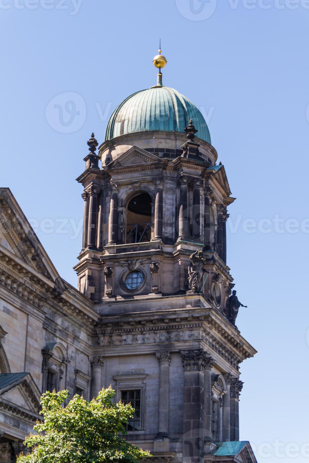 Berlin Cathedral Berliner Dom 7699583 Stock Photo at Vecteezy