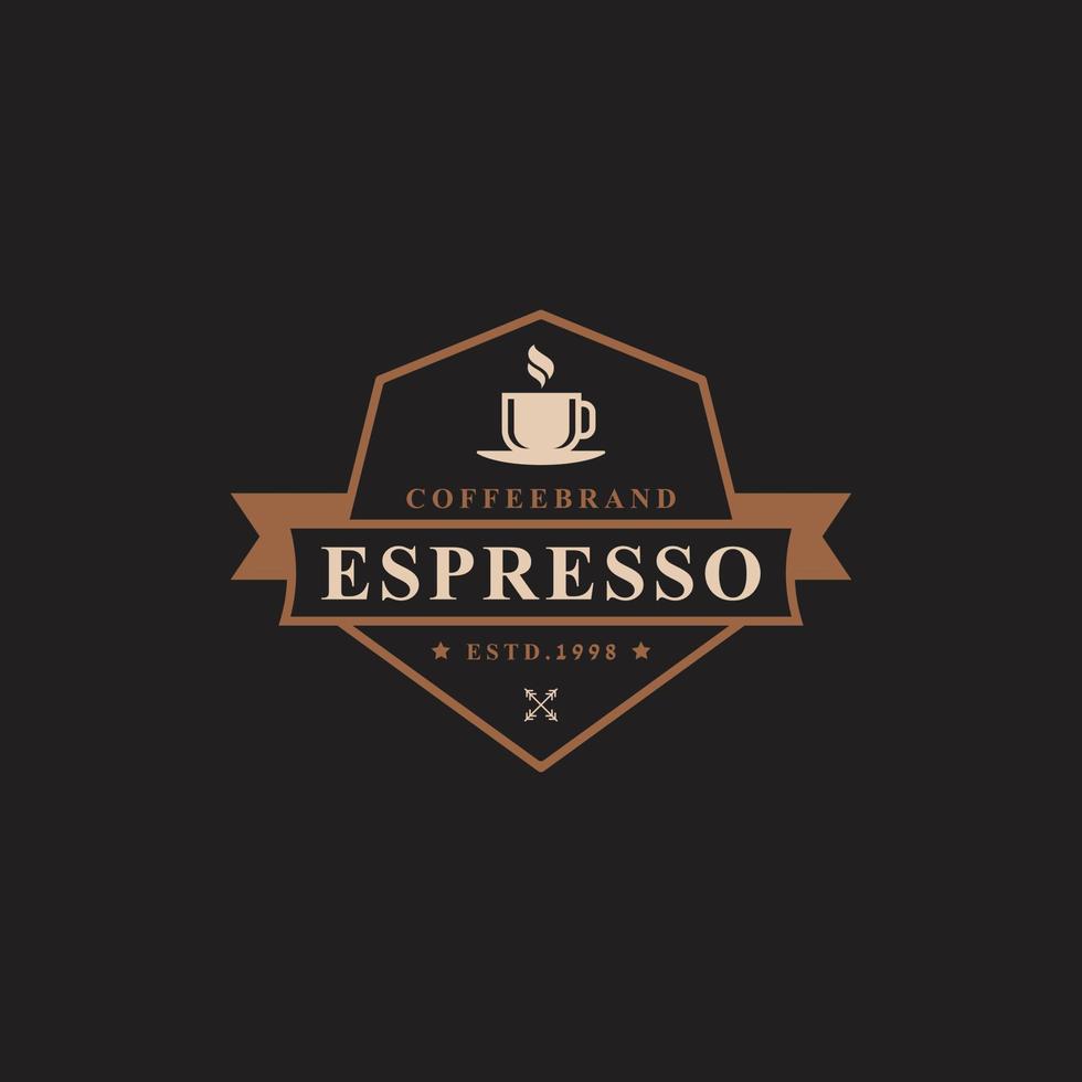 logotipos clásicos de la cafetería con insignia retro. taza, frijoles, café estilo vintage diseño vector ilustración