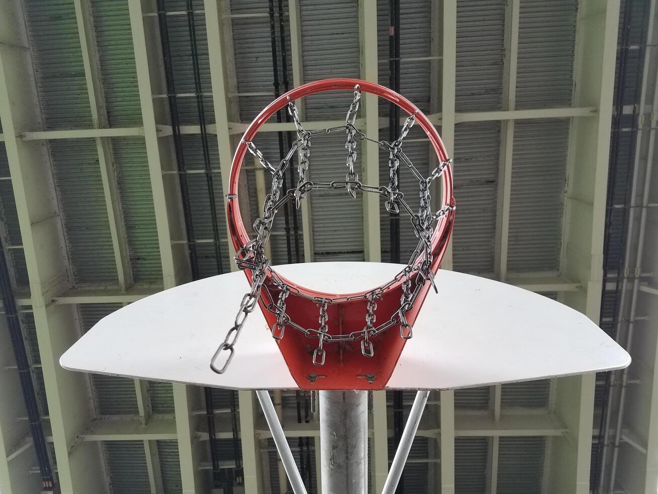 chain net on basketball hoop under a bridge 7710001 Stock Photo at Vecteezy