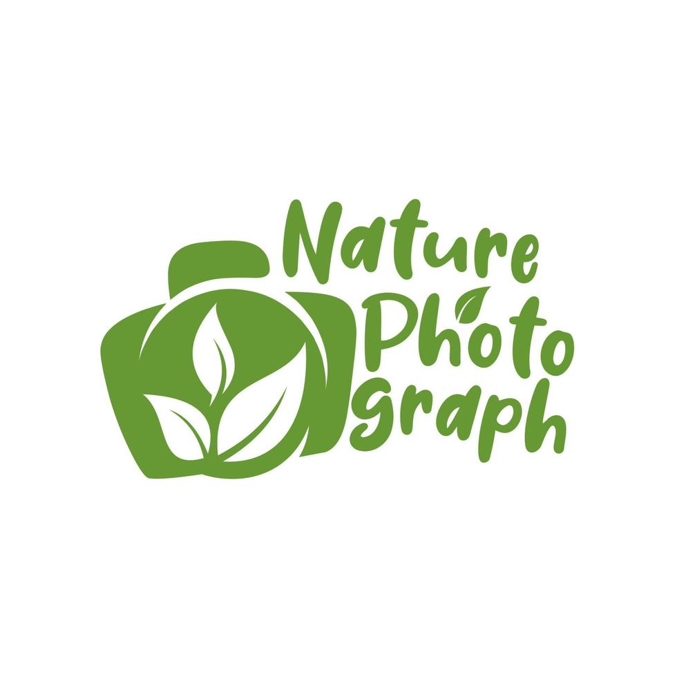 plantilla de logotipo de fotografía natural con una hoja y una ilustración de vector de cámara.