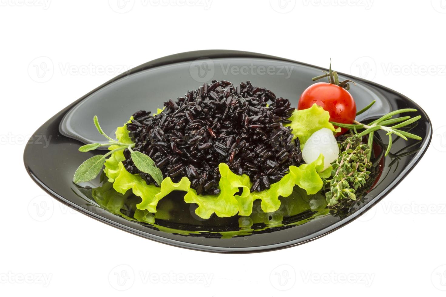 Black boiled rice photo