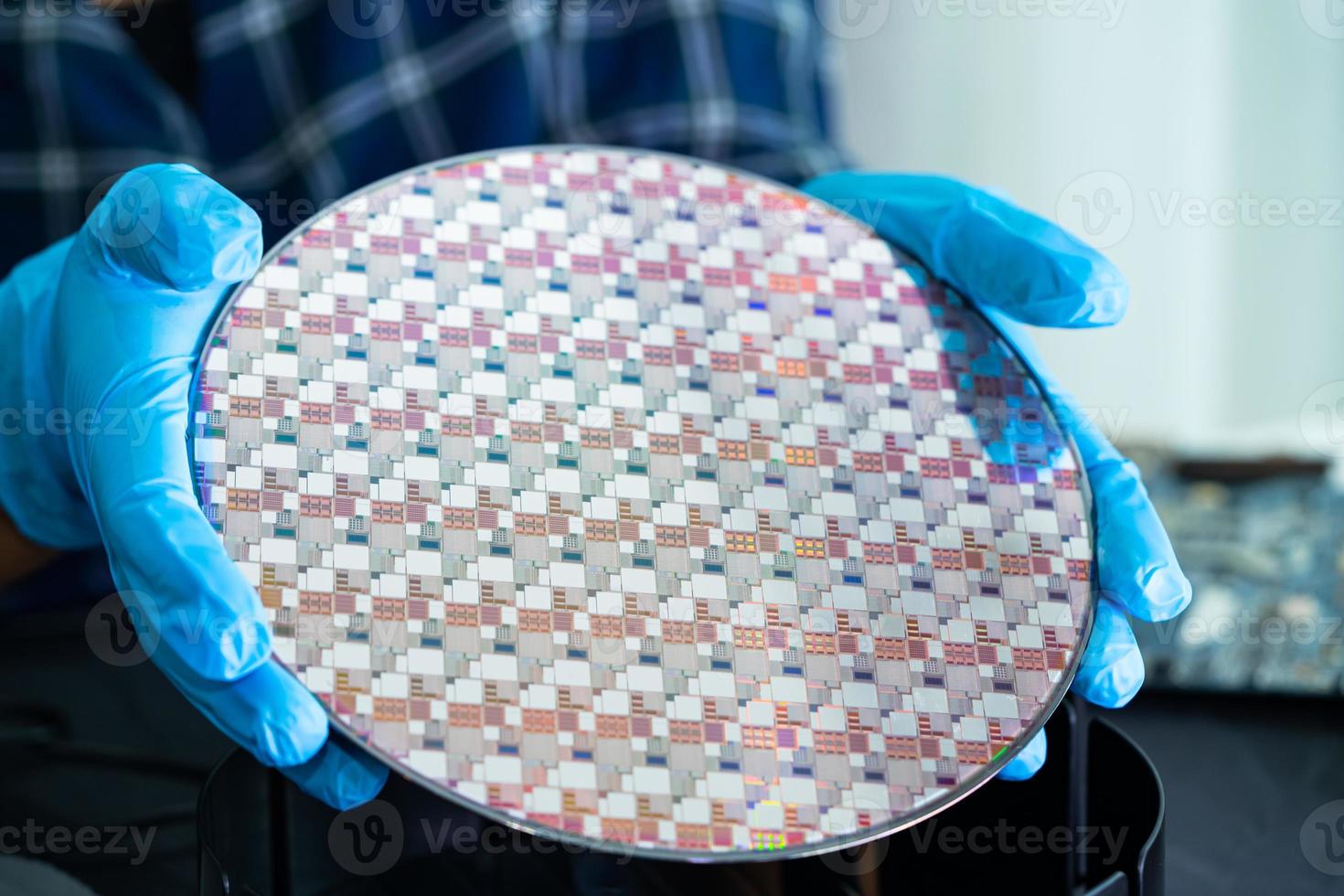 Silicon wafer for manufacturing semiconductor of integrated circuit. photo