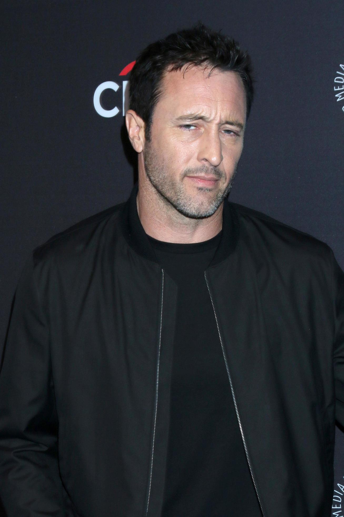 LOS ANGELES, MAR 23 Alex OLoughlin at the PaleyFest, Hawaii Five, 0