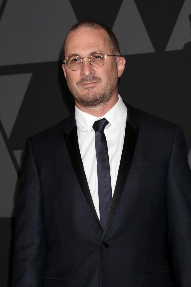 los angeles, 11 de noviembre - darren aronofsky en la novena edición anual de los premios de gobernadores de ampas en dolby ballroom el 11 de noviembre de 2017 en los angeles, ca foto