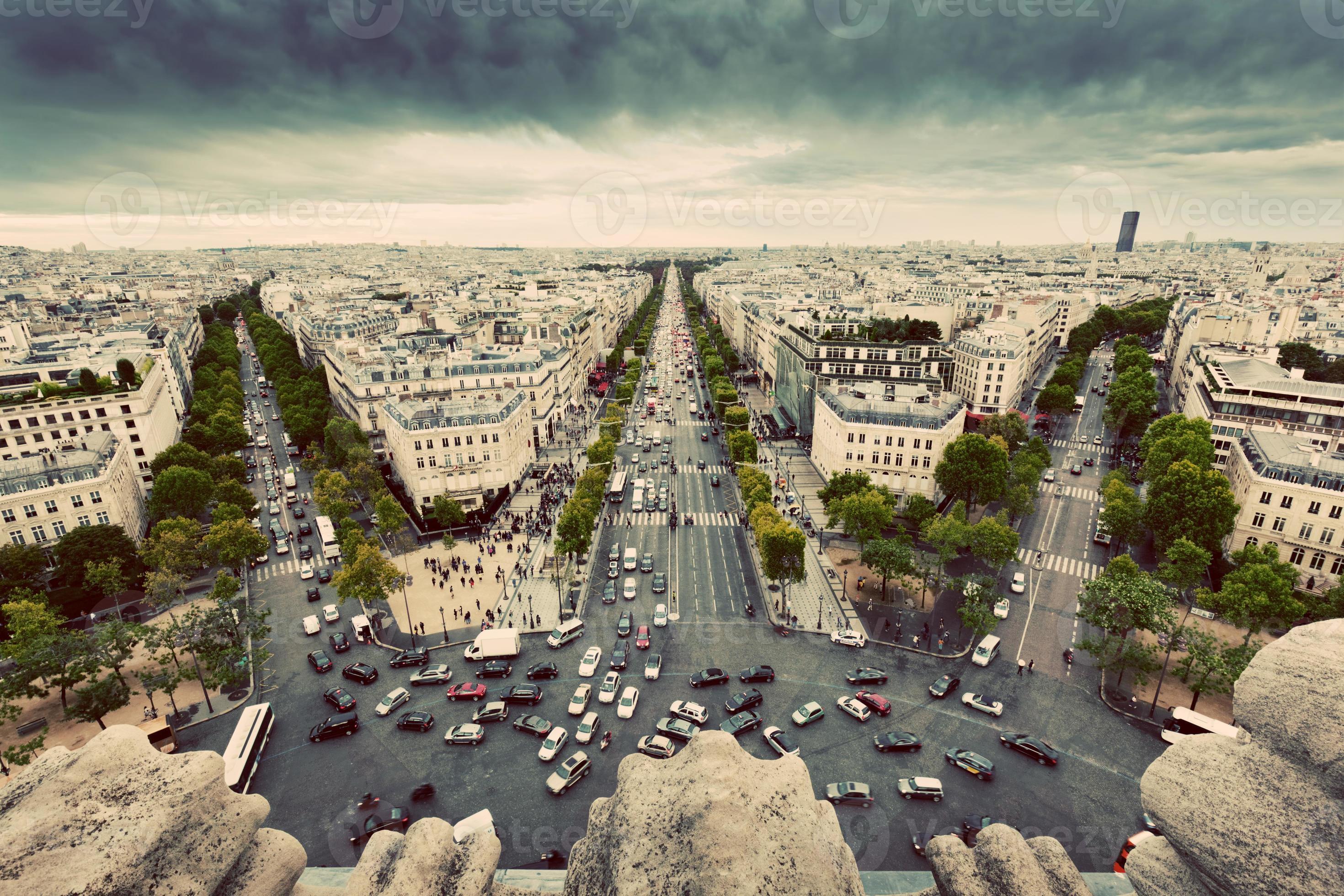 Paris, France busy streets, avenue des Champs-Elysees. Vintage