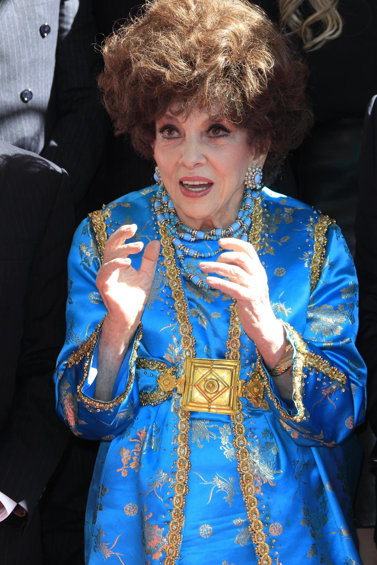 Los Angeles Feb 1 Gina Lollobrigida At The Gina Lollobrigida Star Ceremony On The Hollywood