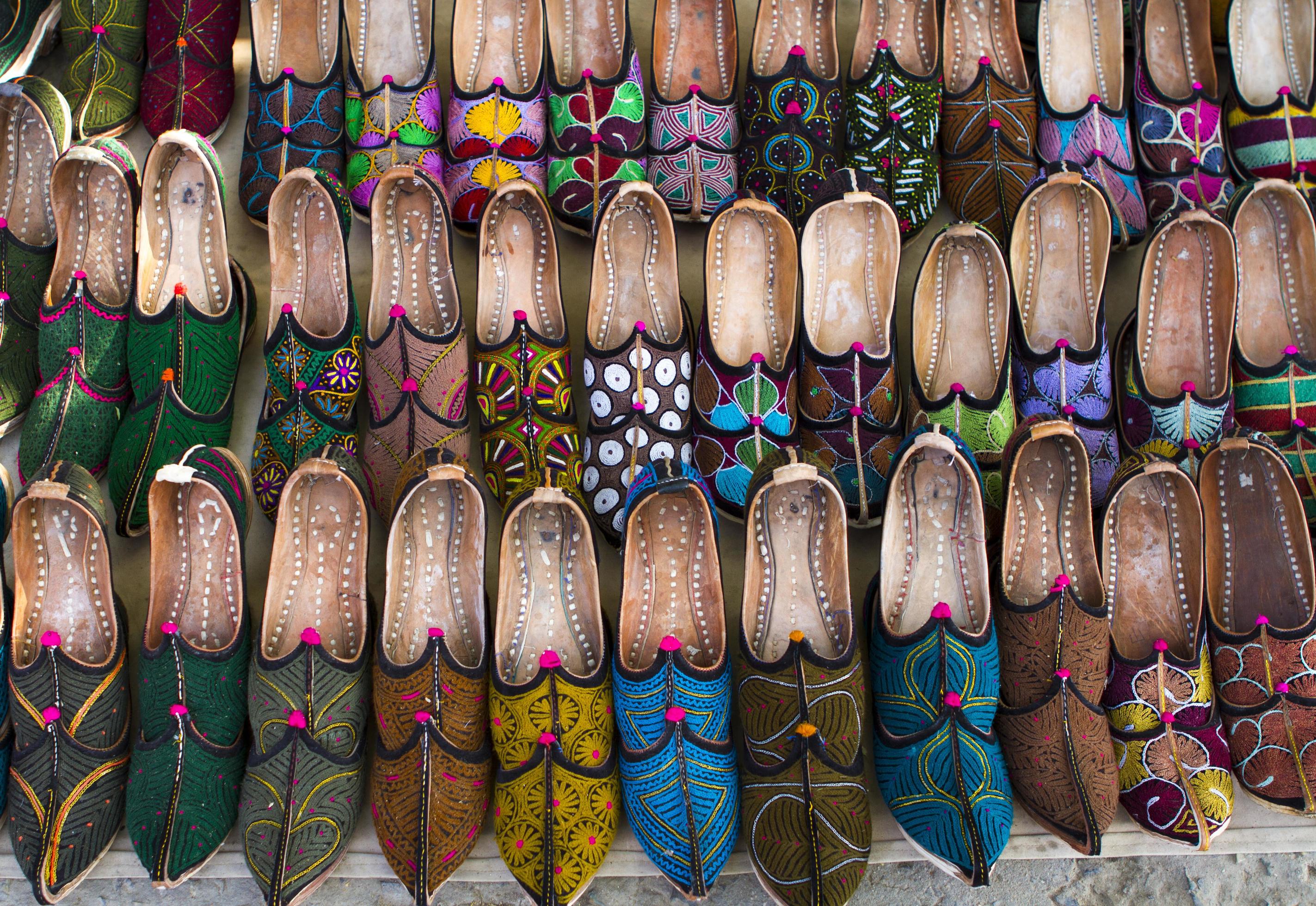 mojari shoes girl