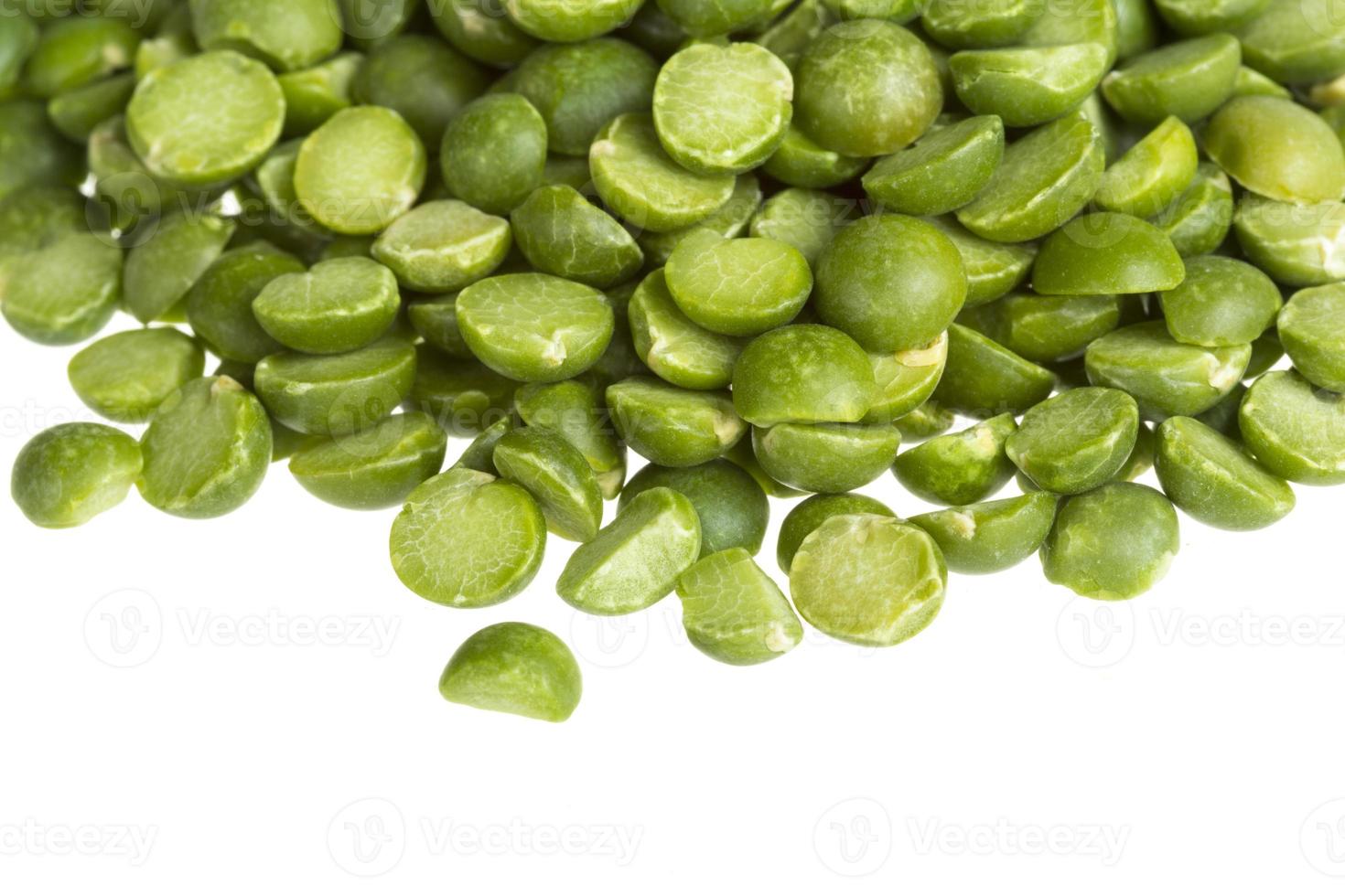 green split peas photo