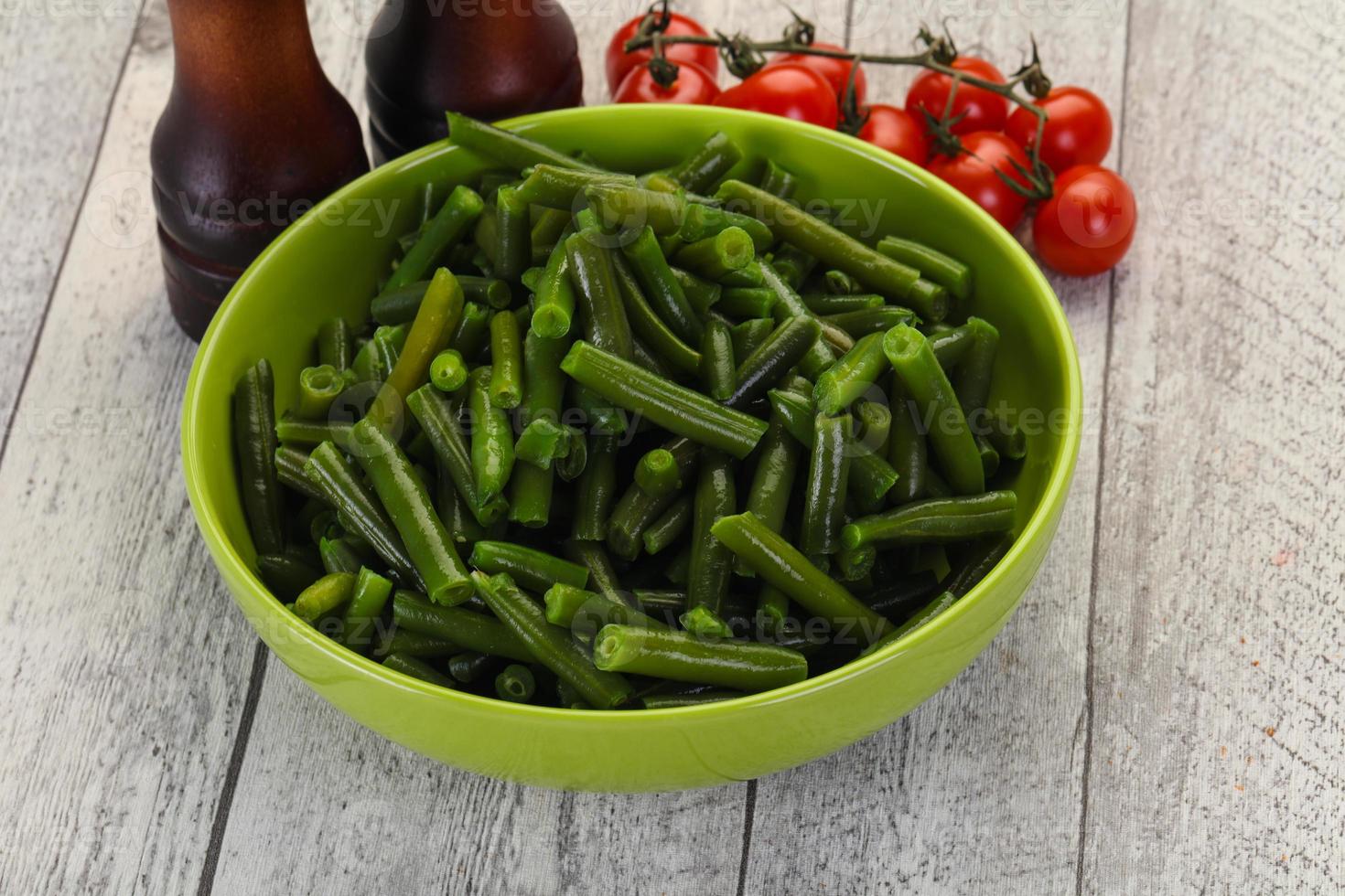 Green beans in the bowl photo