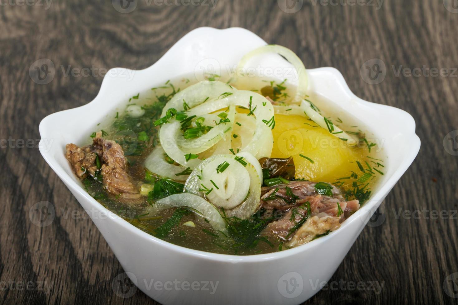 sopa de carne caucásica - hashlama foto