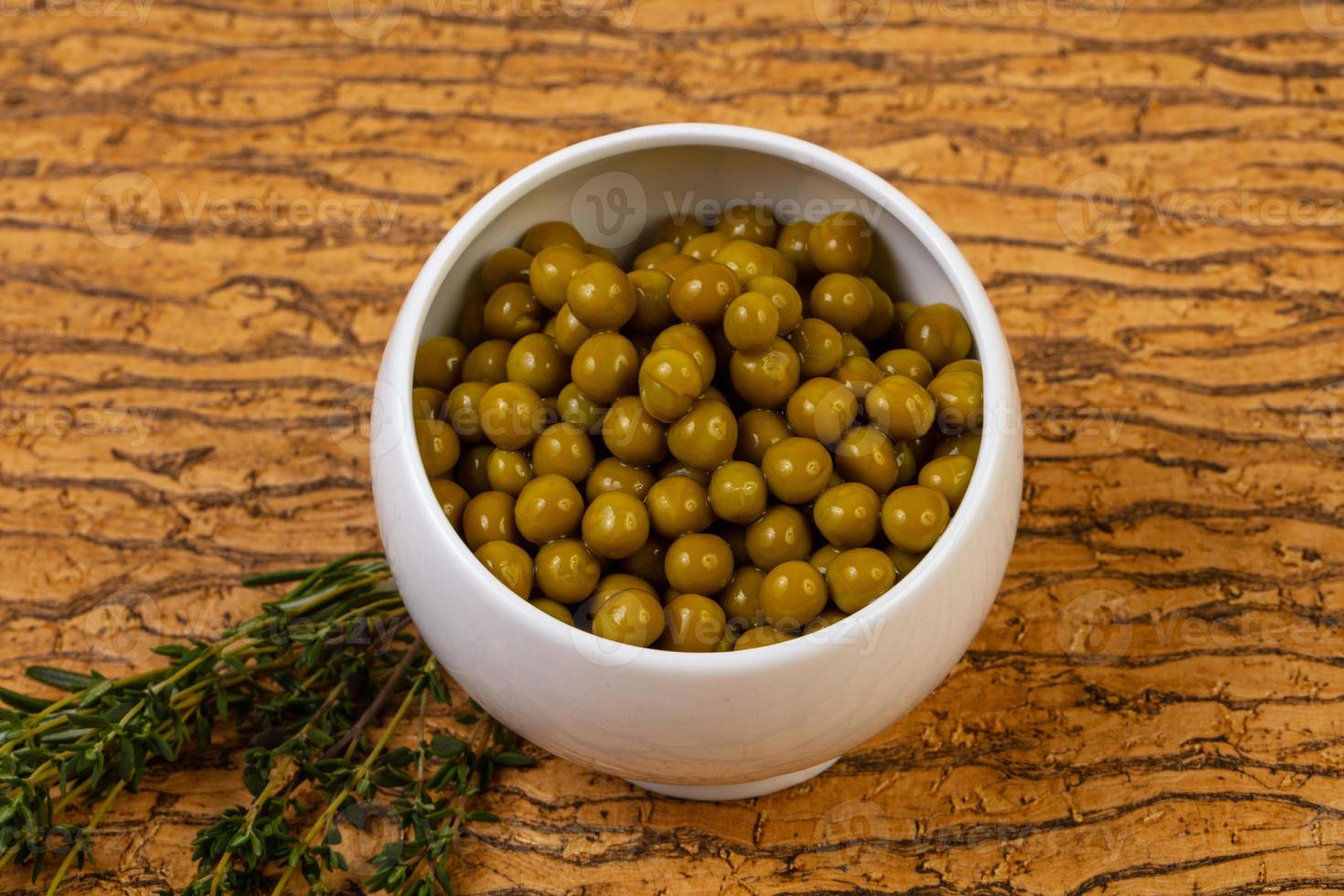 Marinated green peas photo