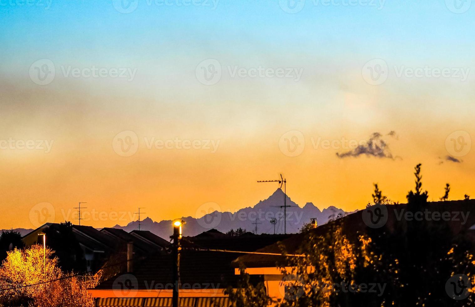 HDR Smog in Turin photo