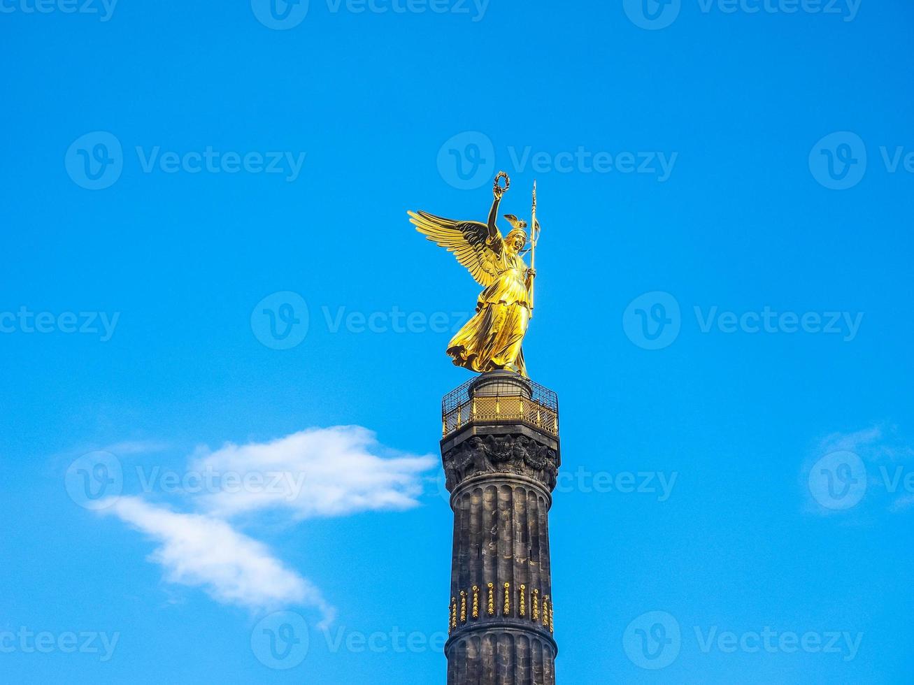 HDR Angel statue in Berlin photo