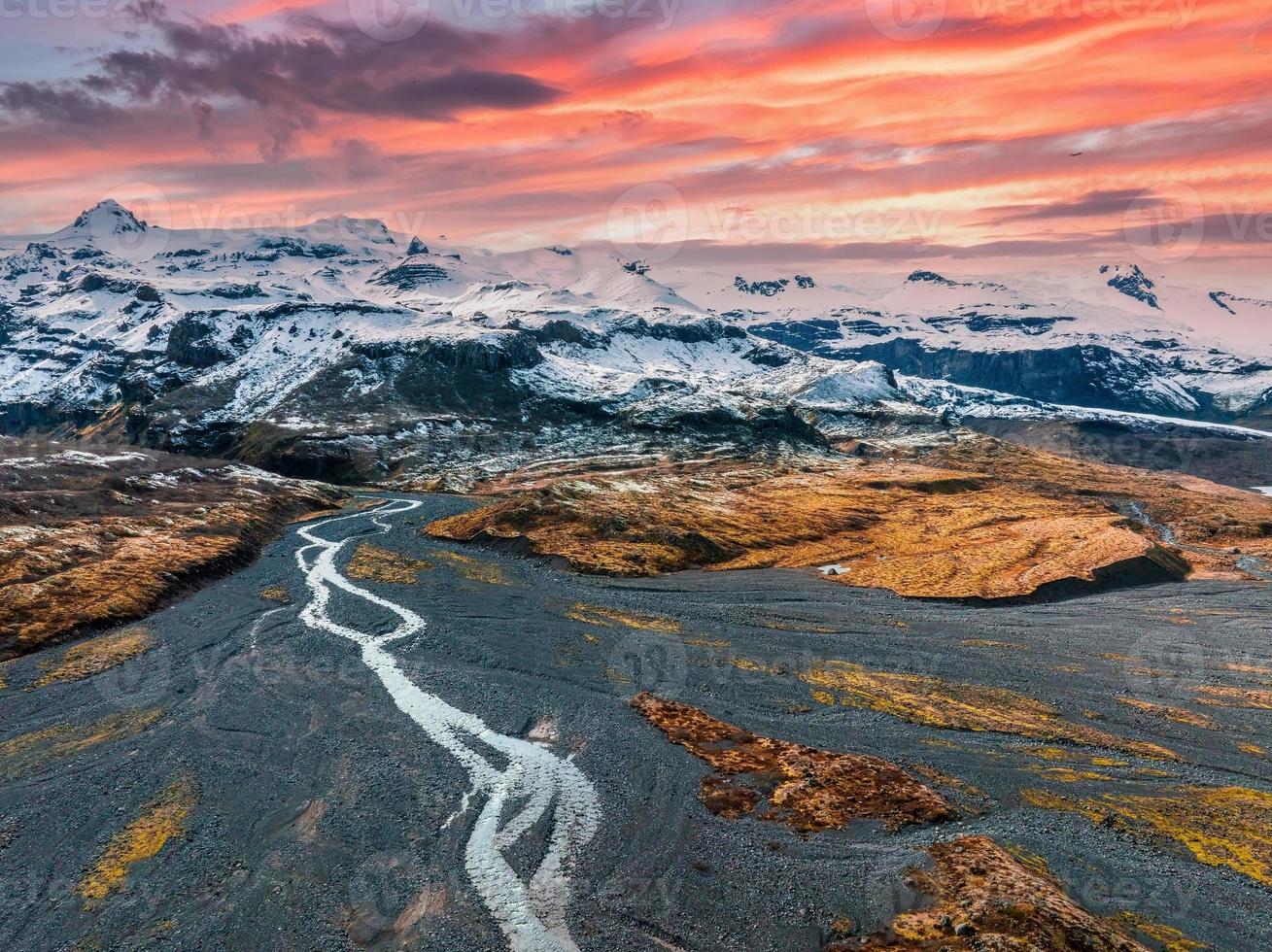 Iceland, Jokulsarlon lagoon, Beautiful cold landscape picture photo