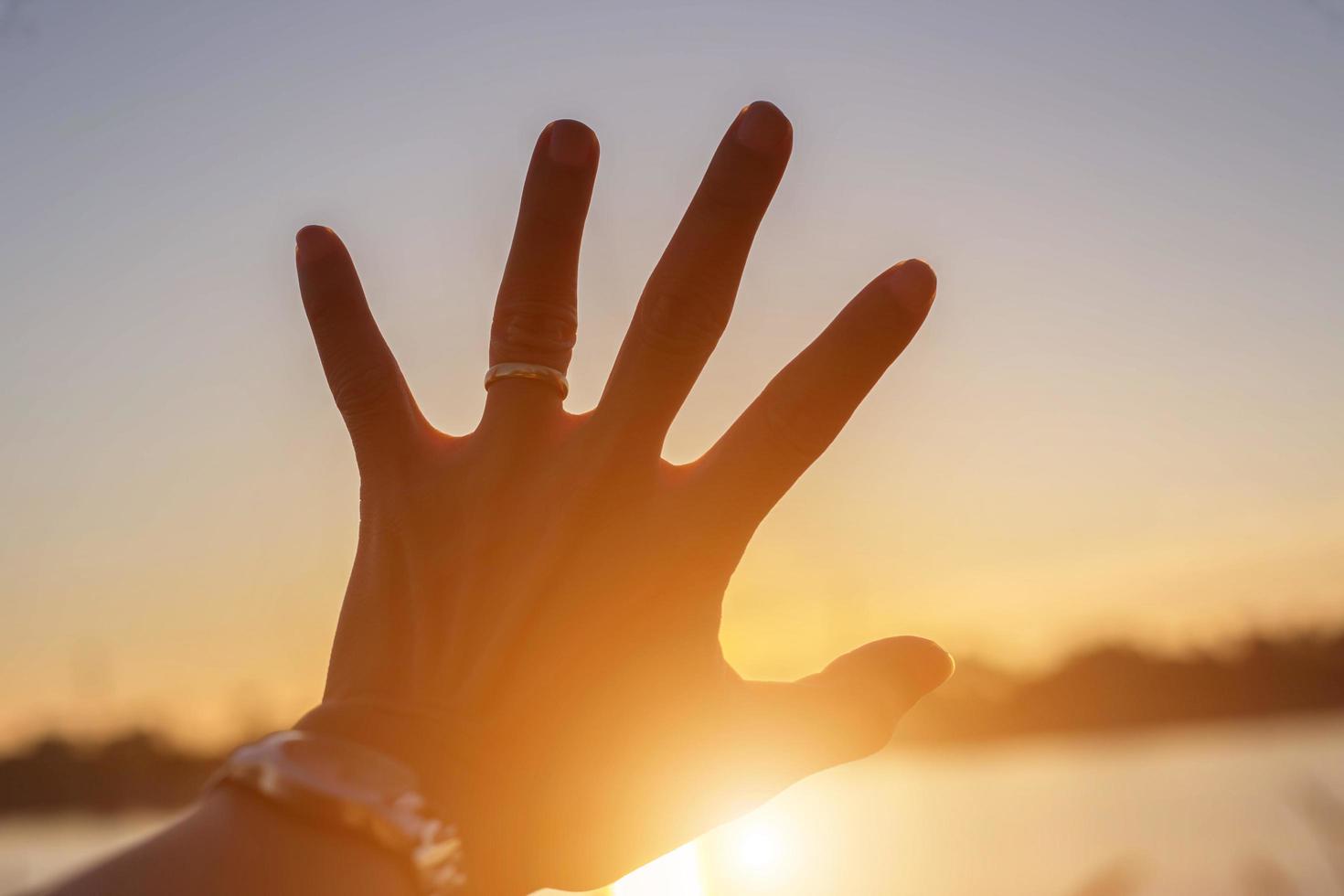 hands-shape for the Sun. photo