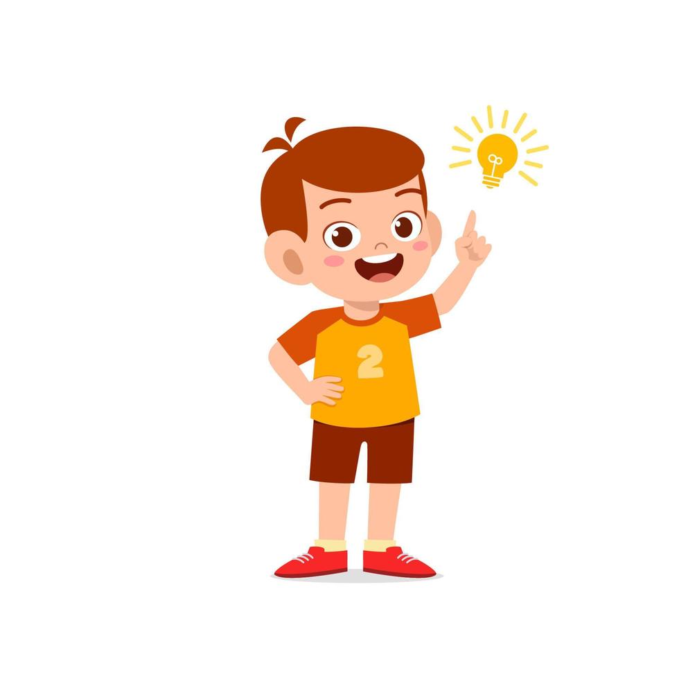 Cute little kid boy show idea pose expresión con signo de bombilla vector