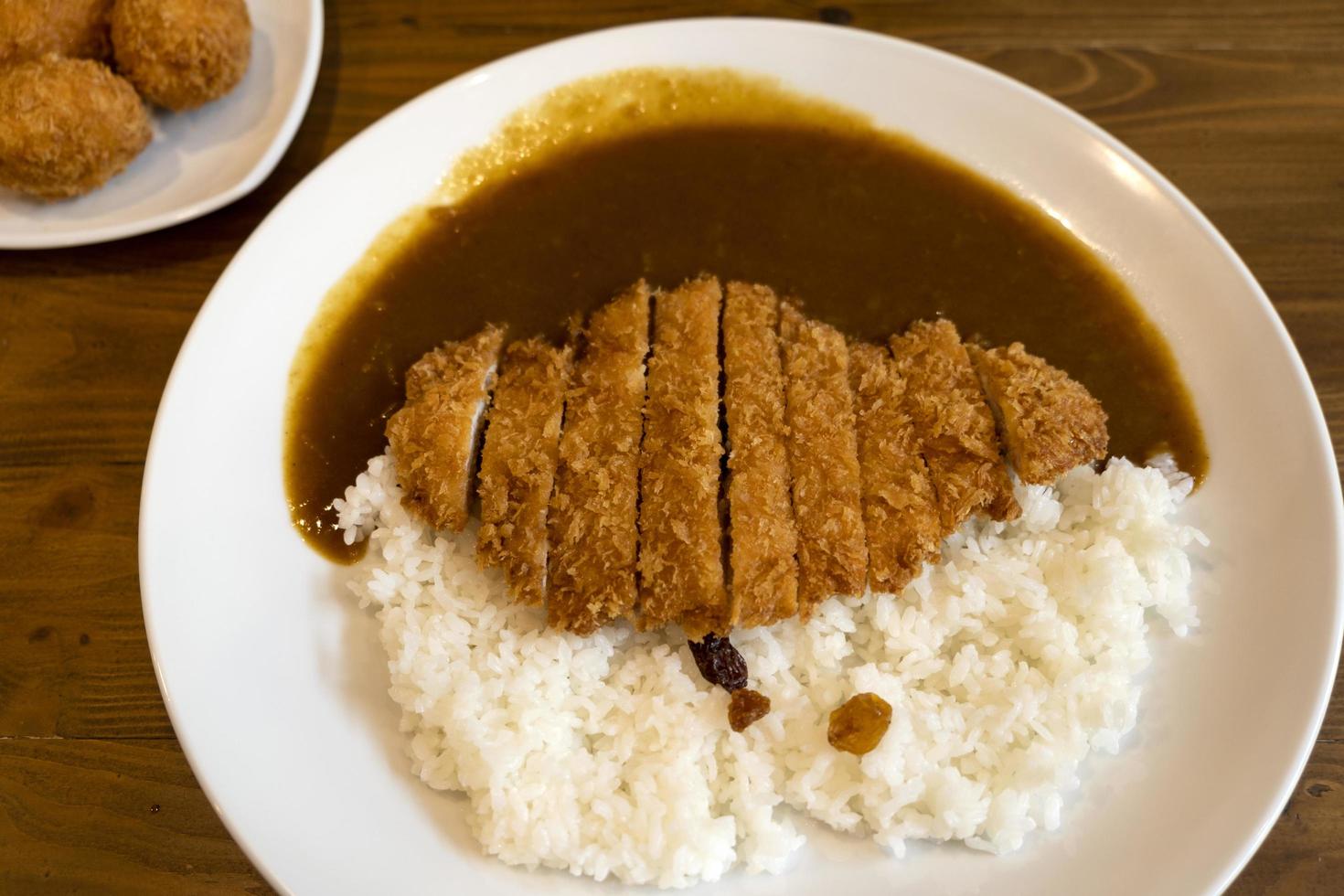 Japanese Style Fried Pork Curry Rice 7950047 Stock Photo at Vecteezy