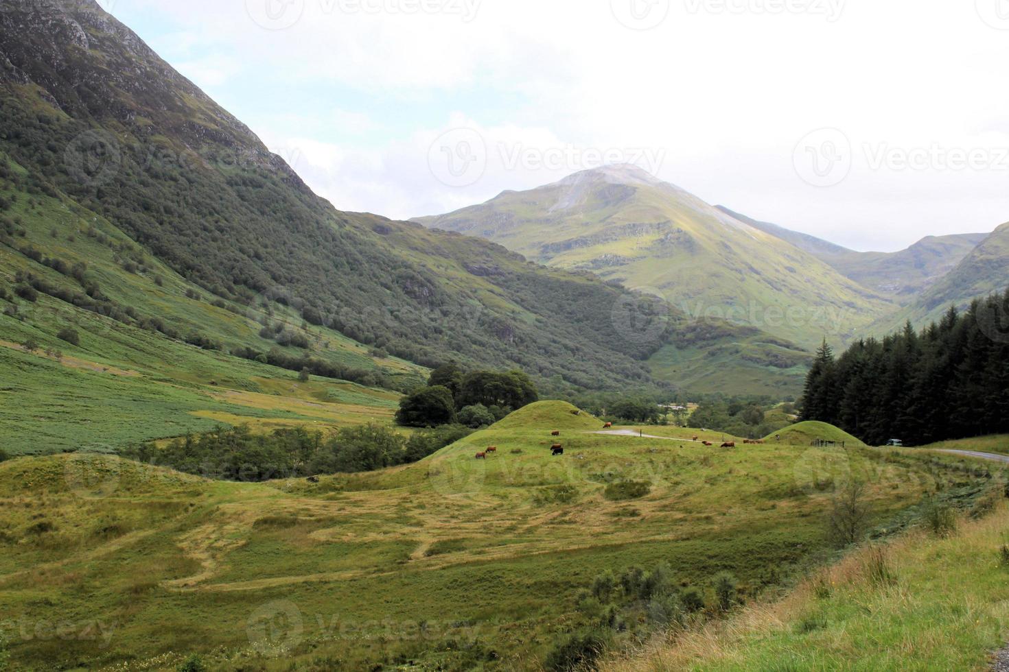 una vista de las tierras altas de Escocia cerca de ben nevis foto