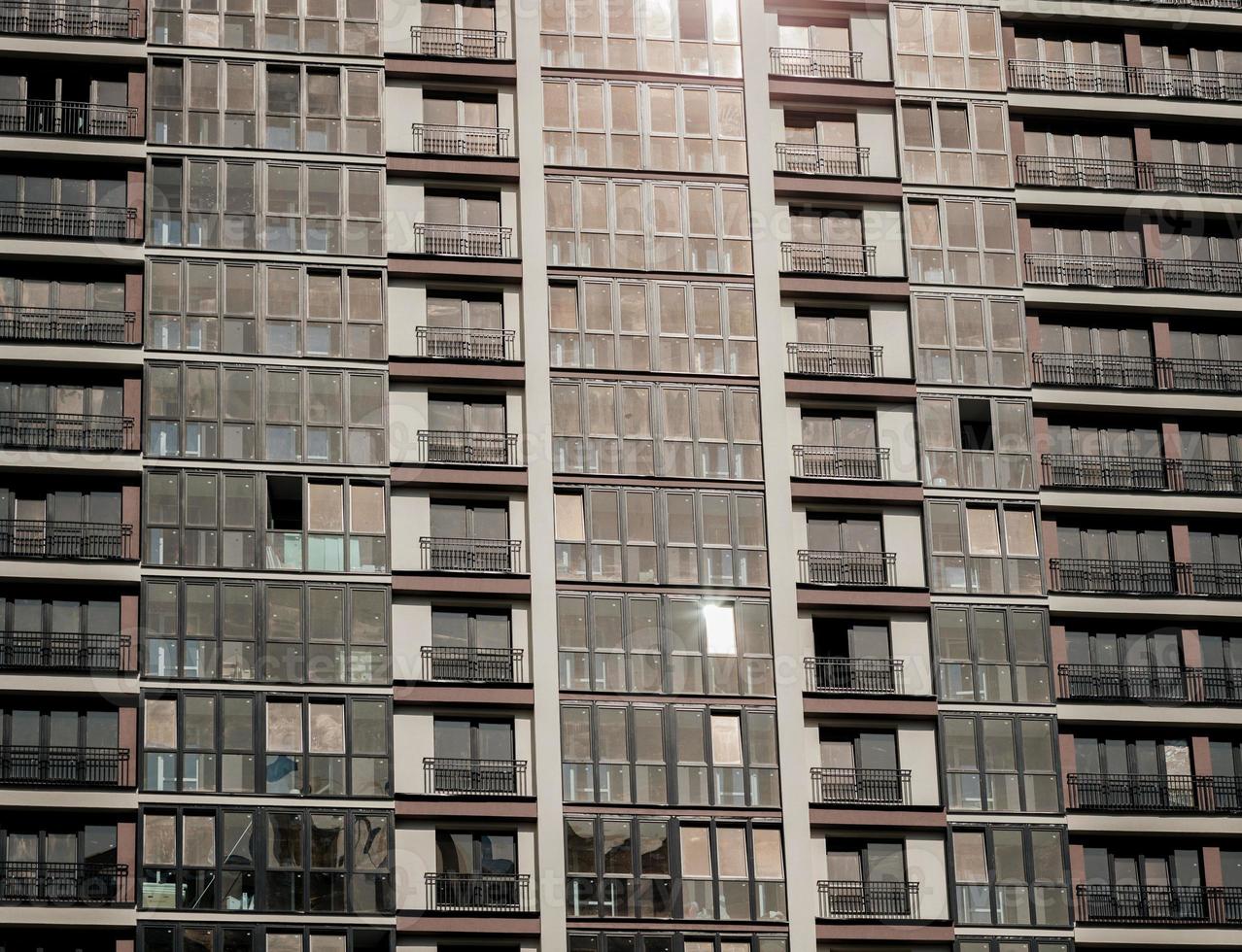 fachada del nuevo edificio foto