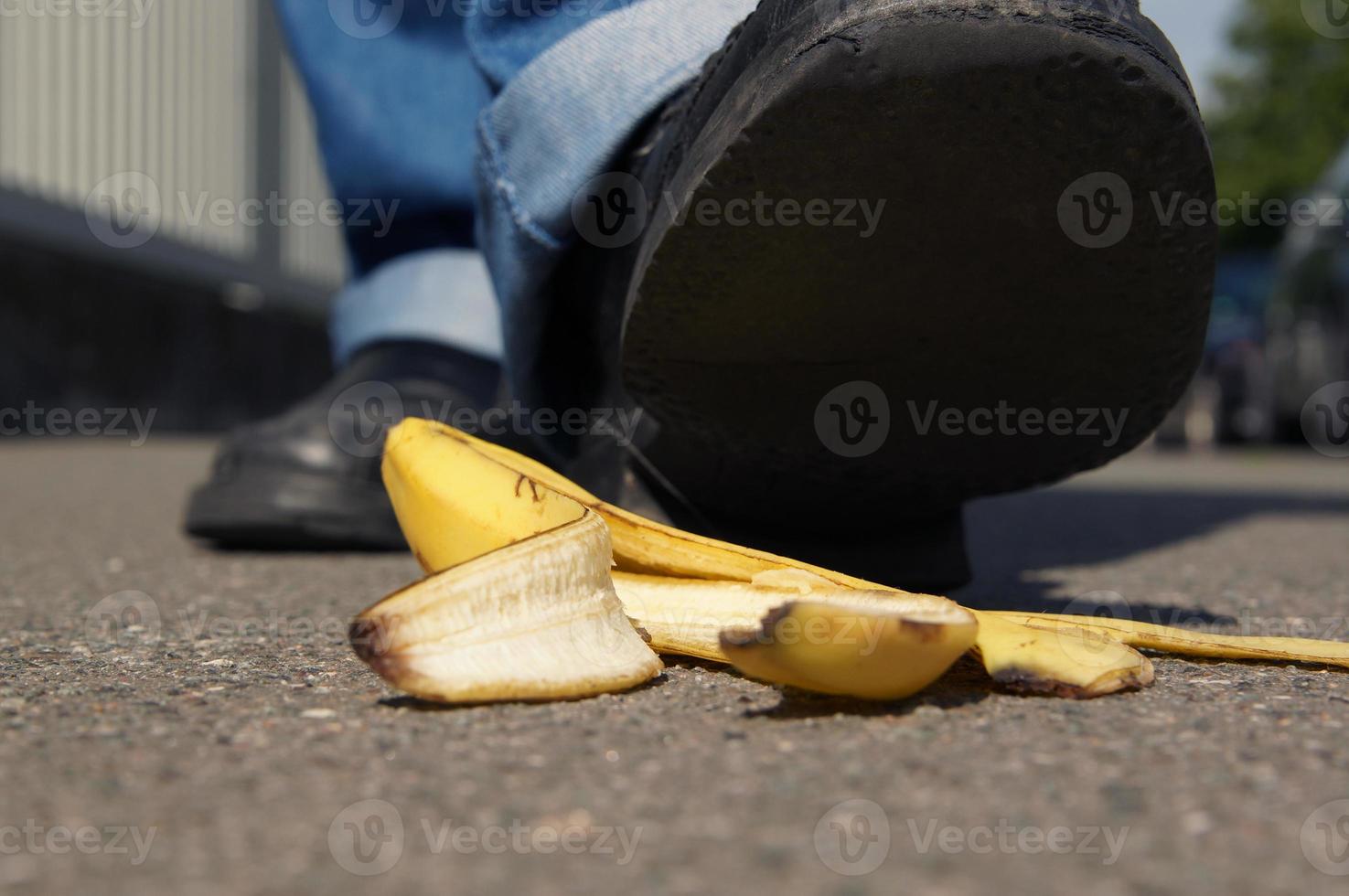 Slipping On A Banana Peel 7978408 Stock Photo At Vecteezy slipping-on-a-banana-peel-7978408-stock-photo-at-vecteezy