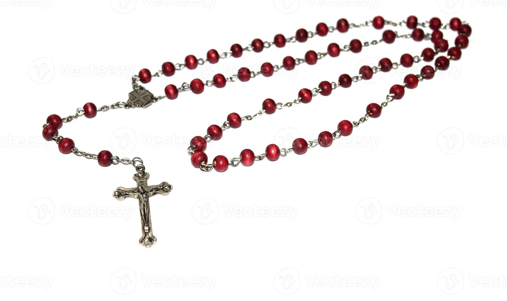 rosario de caoba y crucifijo de metal foto