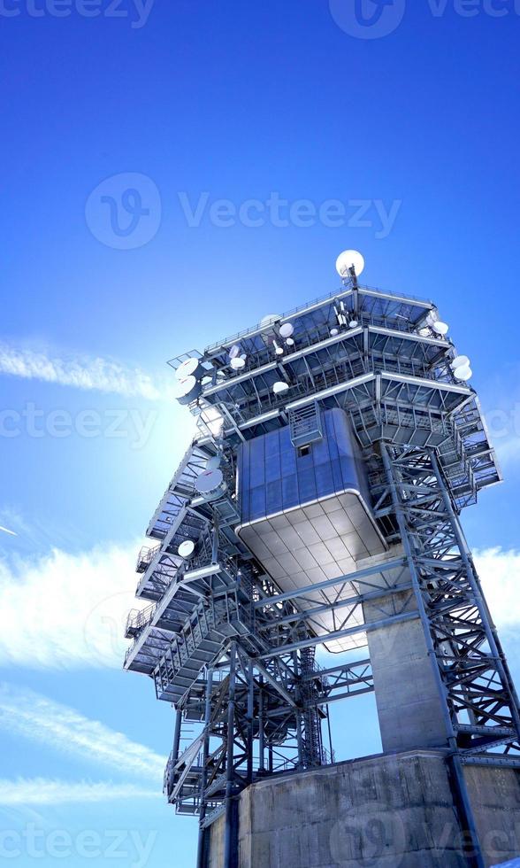 Observatory control tower structure photo