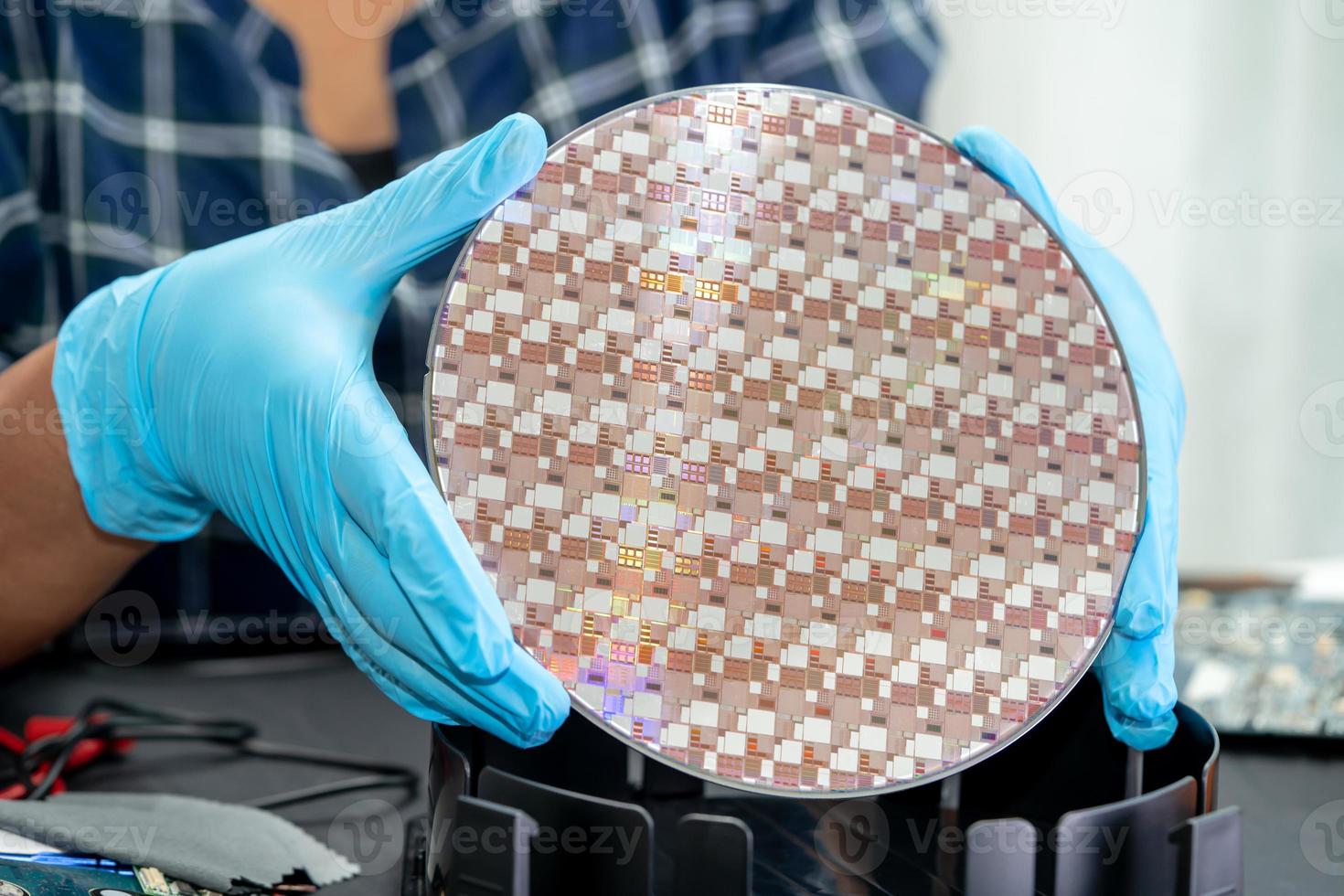 Silicon wafer for manufacturing semiconductor of integrated circuit. photo