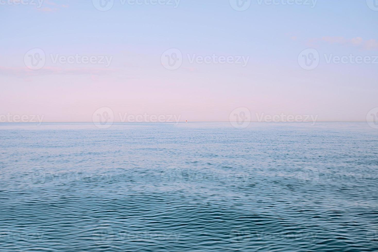 vista del paisaje marino desde el agua. viajes, relajación foto