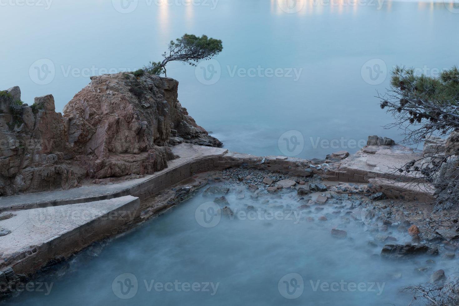 imagen de la costa brava, mar mediterráneo al norte de cataluña, españa. foto