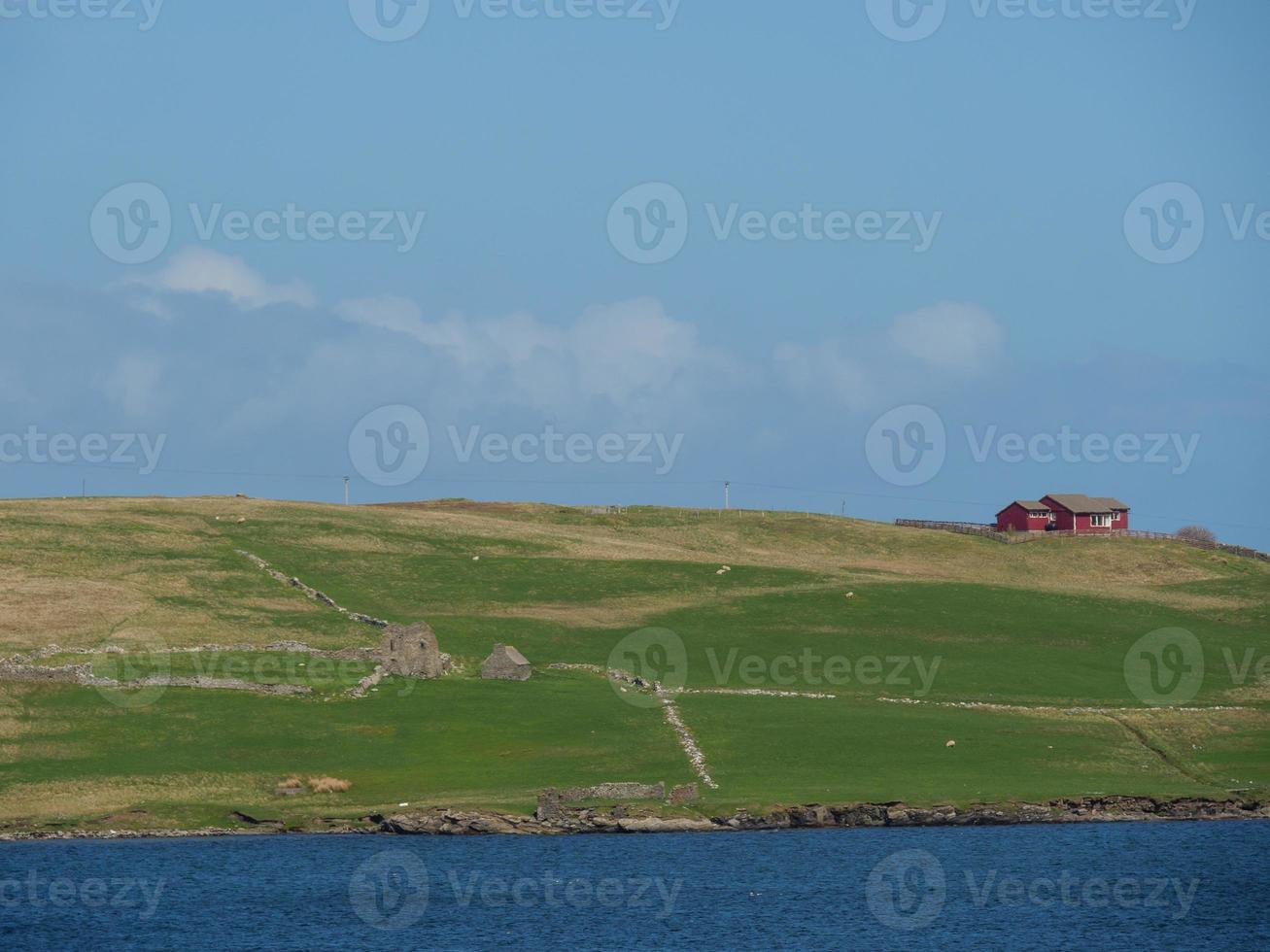 ciudad de lerwick en la isla shetland foto