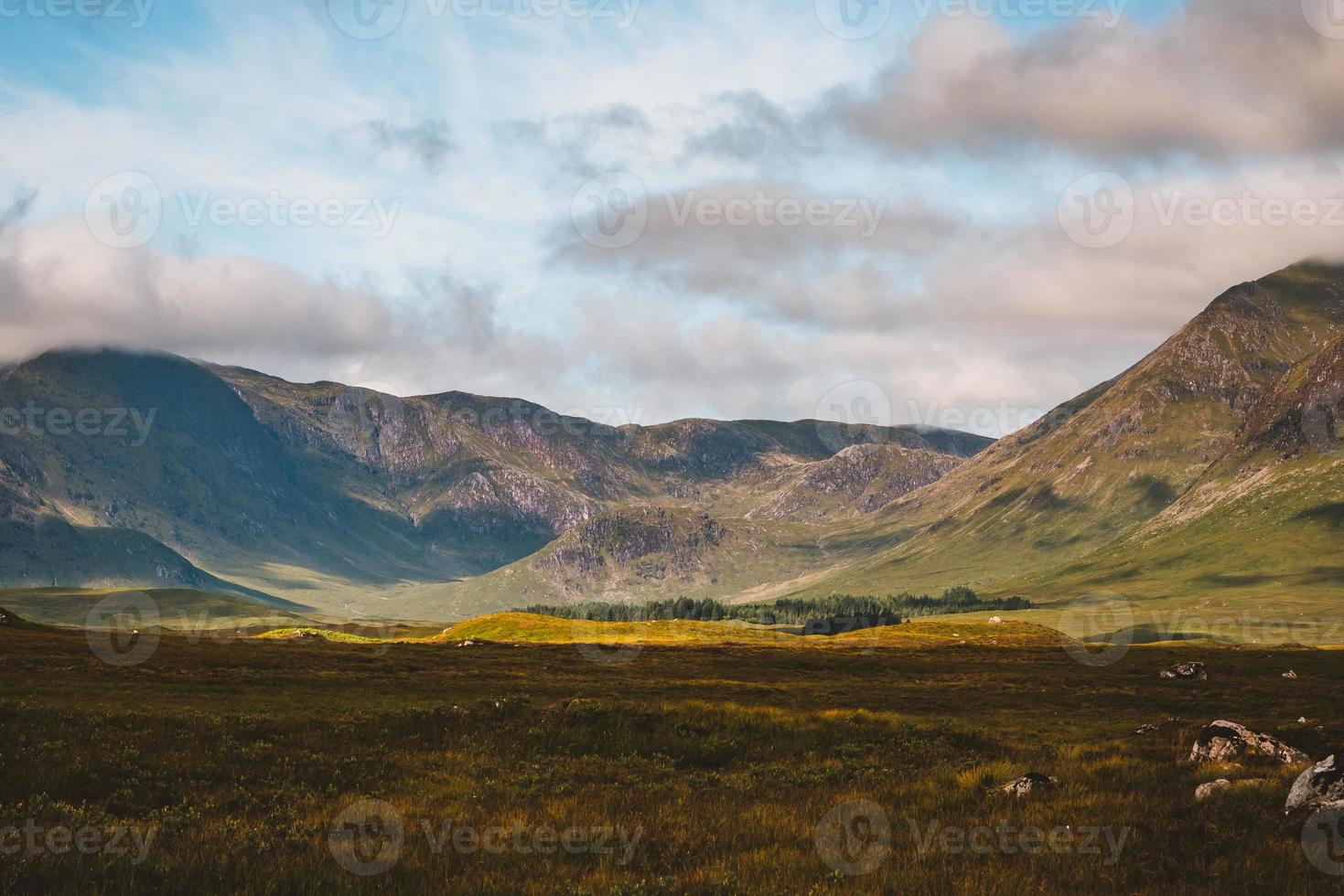 montaña en escocia, reino unido foto