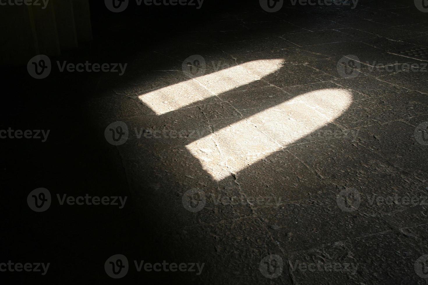 luz del sol en el piso foto
