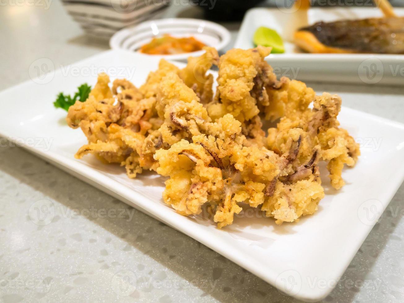 Fried squid with garlic pepper photo