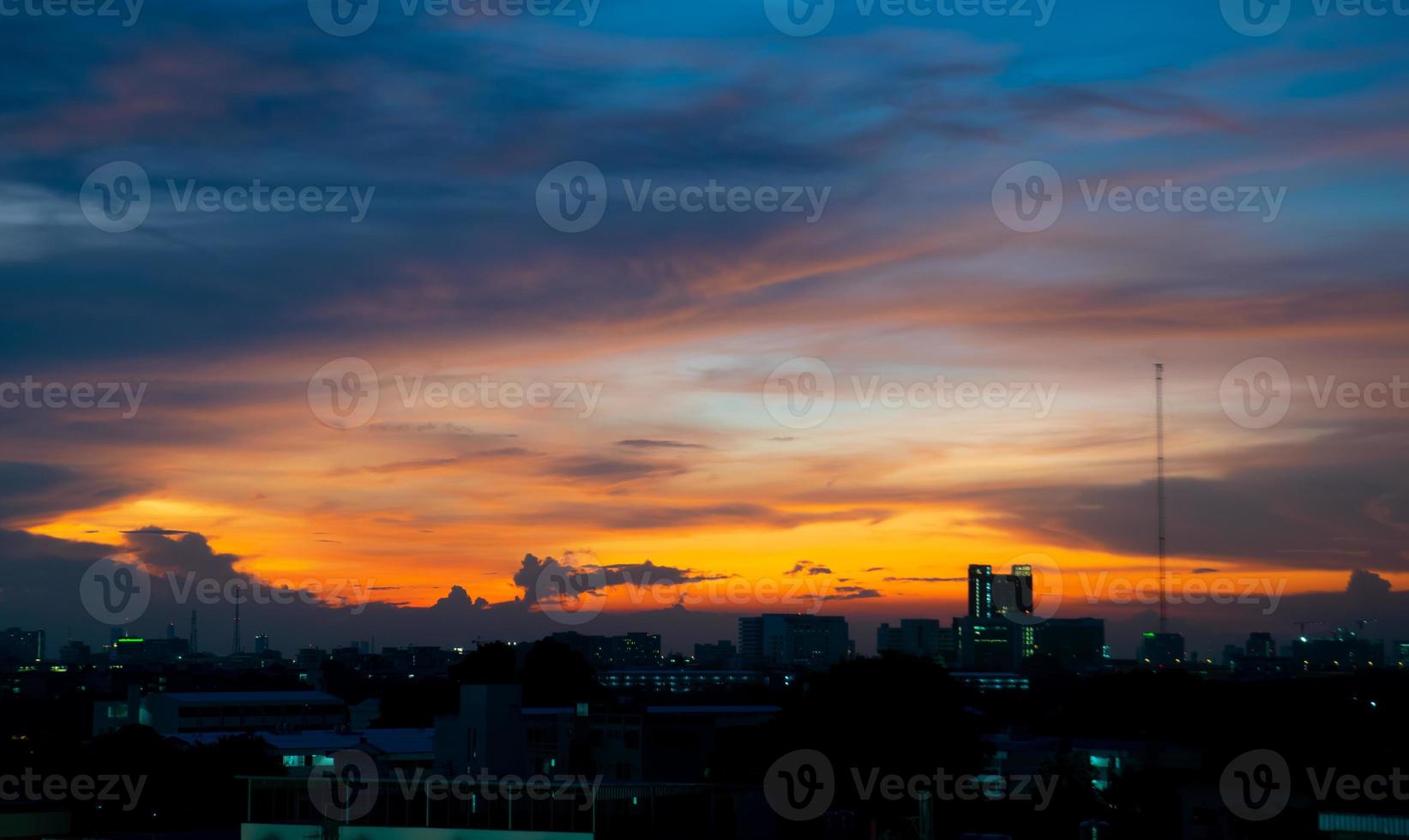 fondo de cielo con la nube. resumen de la naturaleza foto