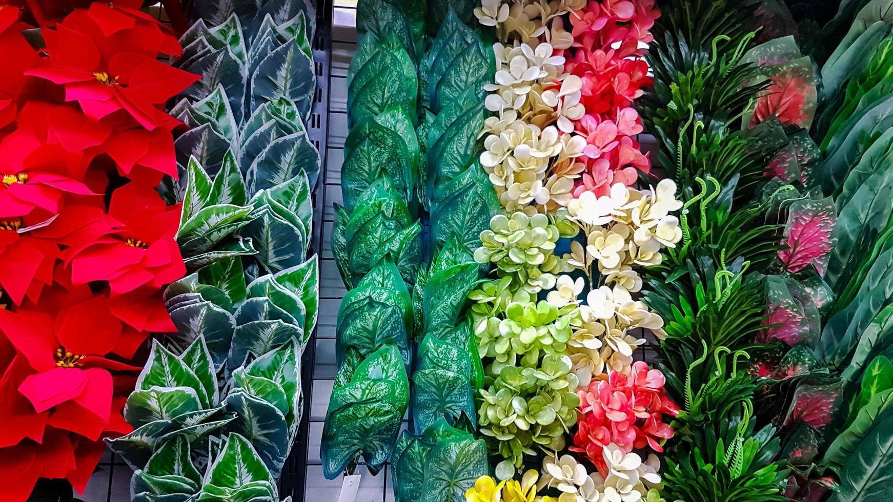 Colorful flowers and leaf for decorative backgrounds. Free photo